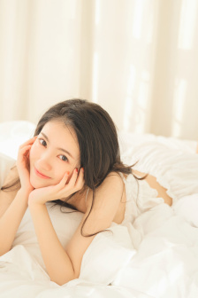 青田典子