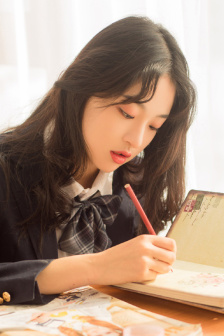 小野早稀